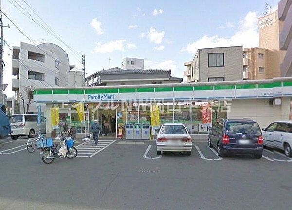 画像25:ファミリーマート岡山大供二丁目店 174m