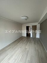 ソレイユ南中央町  ｜ 岡山県岡山市北区南中央町（賃貸マンション1K・5階・30.00㎡） その3