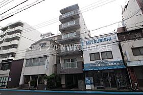 ロータスマンション  ｜ 岡山県岡山市北区富田町1丁目（賃貸マンション2LDK・2階・51.30㎡） その1