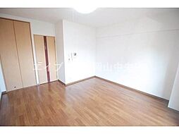 ノーブルハイム岡山 4階1Kのリビング/ダイニング