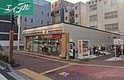 セブンイレブン岡山田町店 63m