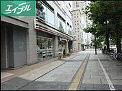 セブンイレブン岡山柳1丁目店 339m