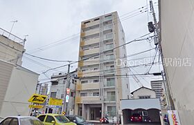 岡山県岡山市北区中山下2丁目（賃貸マンション1R・8階・37.27㎡） その1