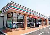 セブンイレブン岡山岡南町1丁目店 157m