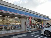 ローソン岡山伊島店 227m