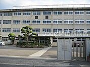 岡山市立幡多小学校 1090m