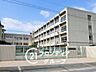 周辺：枚方市立長尾西中学校 徒歩12分。 960m