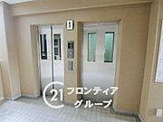 エレベーター完備！混雑時も安心ですね