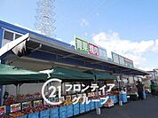 業務スーパー生駒店 徒歩26分。 2070m
