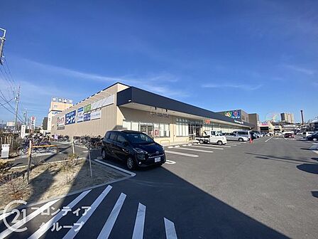 ライフ枚方大橋店 徒歩18分。 1420m