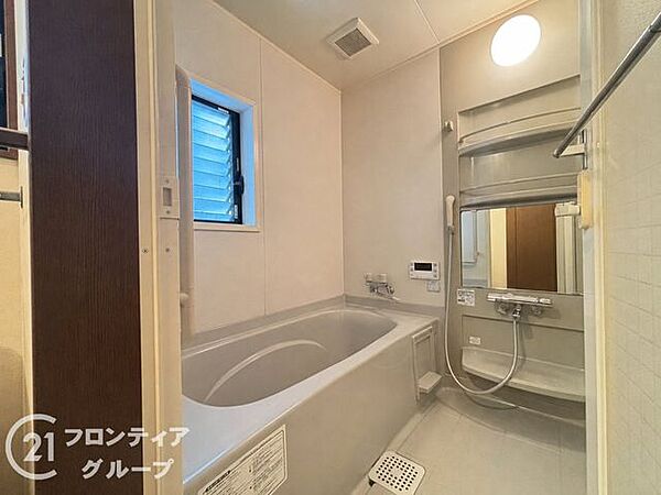 浴室を拡大表示