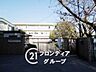 周辺：枚方市立山之上小学校 徒歩1分。 70m