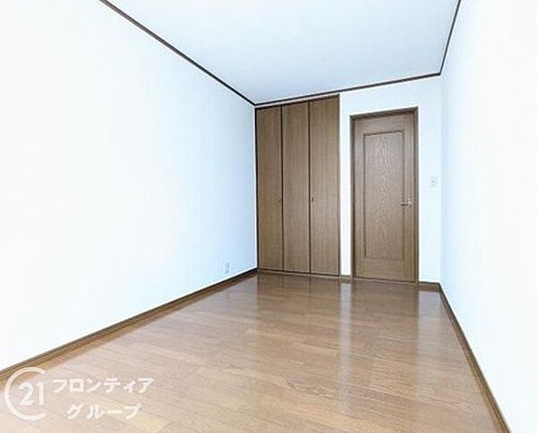 洋室を拡大表示