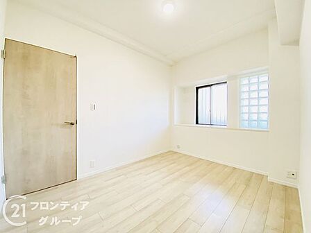 住まい選びは、価格や立地だけでなく、将来の暮らし方まで含めて考えることが大切です。今の段階で気になっていることを、まずスタッフに話してみてください