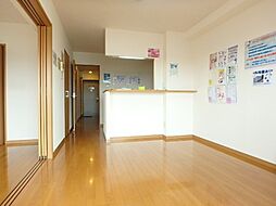 JR東北本線 小山駅 3.9kmの賃貸マンション 1階2LDKのリビング/ダイニング