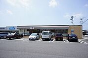 セブンイレブン小山花垣店 346m