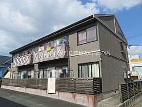 ユトリロ佐藤　A  ｜ 愛知県豊橋市佐藤5丁目（賃貸アパート3LDK・2階・62.87㎡） その1