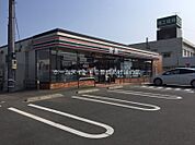 セブンイレブン田原福江町店 563m