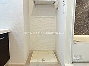同型完成モデル