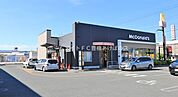 マクドナルド23号新栄店 616m