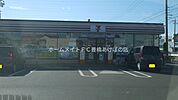 セブンイレブン豊橋二川南店 416m