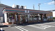 セブンイレブン豊橋前田南1丁目店 719m
