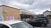 セブンイレブン豊橋老松店 621m
