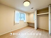 【居室】大切な家族一人ひとりの大切な個別空間。趣味・感性で個性的に飾って頂けるようシンプルに仕上げてあります。自分時間を充実させながら心豊かなひとときを過ごすための大切な空間。