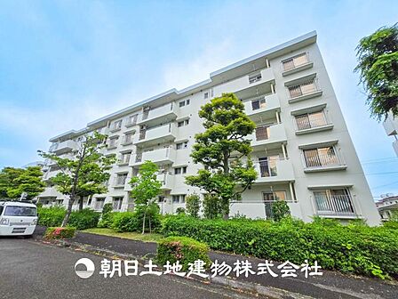 【外観写真】気持ちよい開放感があり、遮るものもなく気持ちのいい景色が広がります。お部屋にも爽やかな風と暖かく柔らかな日差しが差し込み、気持ちを穏やかにしてくれます。毎日の暮らしを豊かに彩ります。