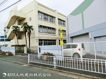 【中川中学校】650m