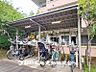 その他：【駐車場】ゆとりのある敷地で置き場所に困ることはないでしょう。 