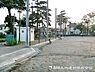 周辺：【今宿西町公園】710ｍ　一戸建てが並ぶ閑静な住宅地にある、緑に囲まれた公園です。走れるスペースがありお子様も思いっきり体を動かせます。