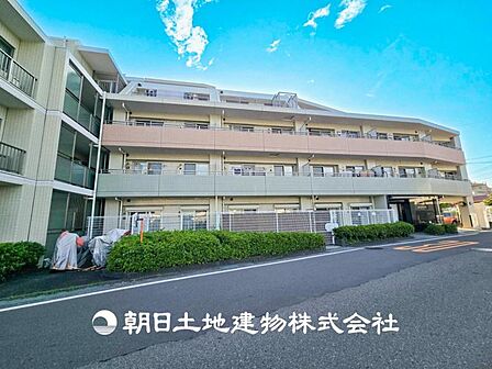 【現地写真】温かい太陽を感じる事ができるのは、目の前に遮るものが無いから。彼方に広がる風景が絵画のように広がります。