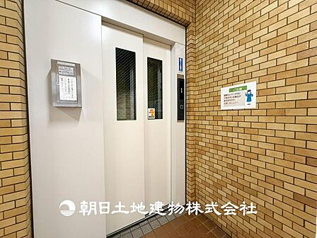 【エレベーター】大きな荷物があっても安心です。