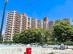 若葉台団地 1−3号棟