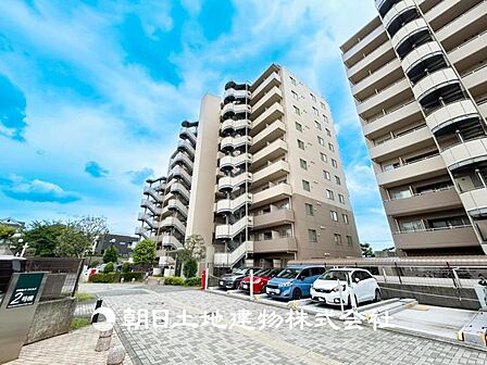 【外観・立地】表現された空間はたくさんの光を浴び、風を感じ、暮らしを豊かにしてくれます。家族の思い出を刻んでいきます。