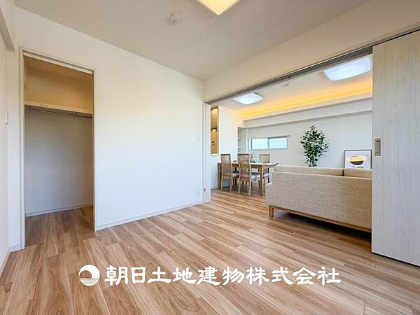 室内を拡大表示