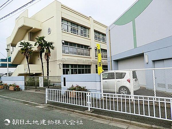 周辺を拡大表示