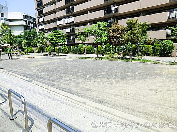 周辺を拡大表示