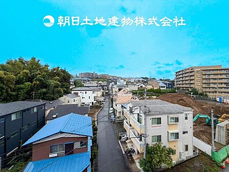 【トイレ】家族みんなが毎日使う場所だから。お掃除がしやすい方はいい。汚れをふき取り易いフロアと壁紙をチョイス致しました