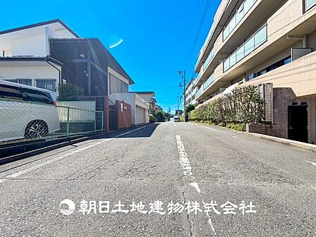 【外観・立地】表現された空間はたくさんの光を浴び、風を感じ、暮らしを豊かにしてくれます。家族の思い出を刻んでいきます。