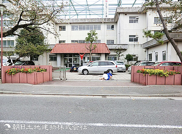 周辺を拡大表示