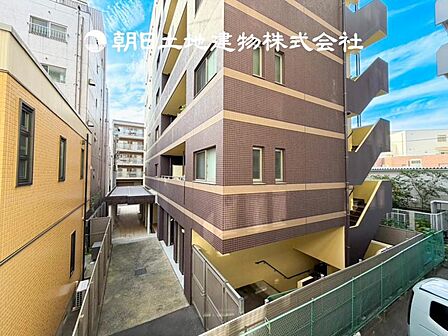 【眺望】部屋から眺める景色はお部屋のインテリアの一部です。開放感ある景色は季節や天候によって変化する素敵な絵画ですね!
