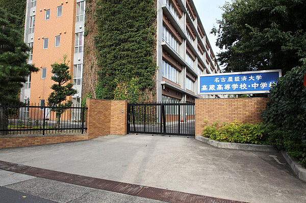 画像30:私立名古屋経済大学高蔵高校 400m