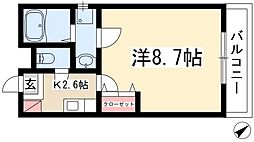 クレフラスト鳴海 2階