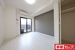 メイクス矢場町II 9階1Kのリビング/ダイニング