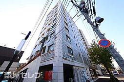 7 / 23