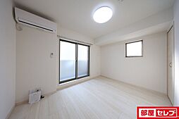 フルール原 2階1Kのリビング/ダイニング