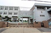 道徳小学校 481m