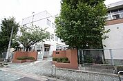 名古屋市立内山小学校 304m